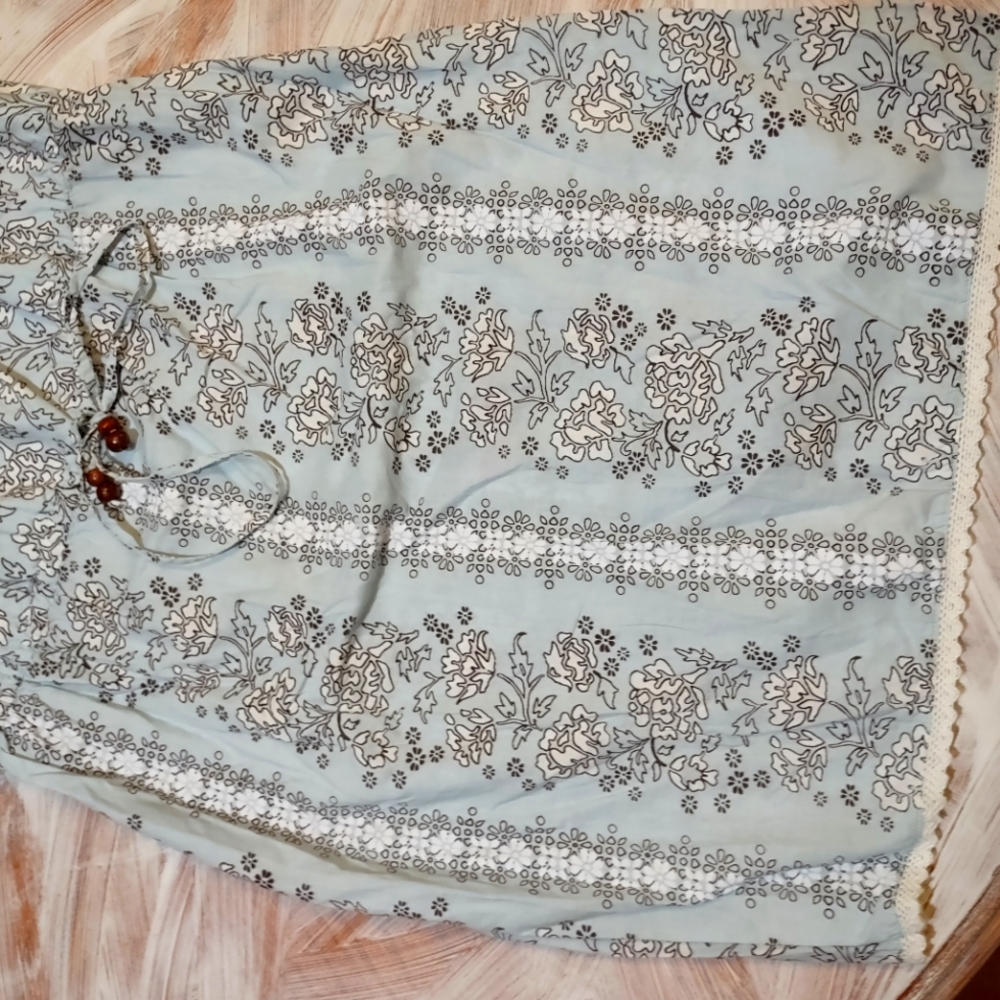Red camel strapless shirt size S